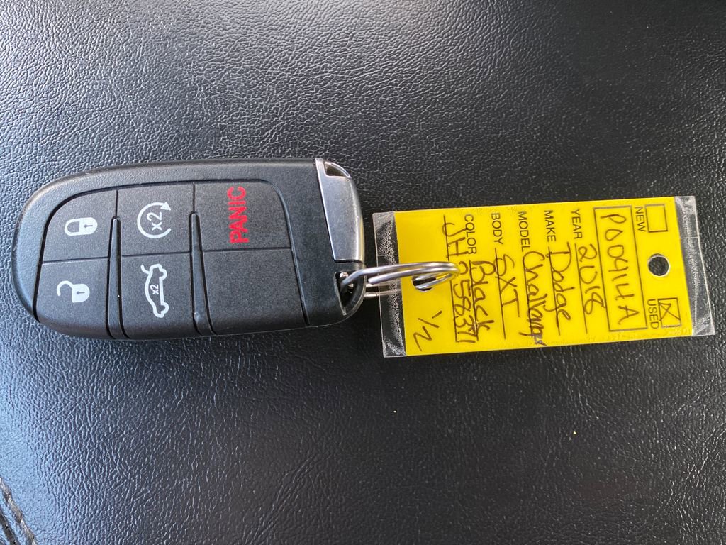 Used 2018 Dodge Challenger SXT Plus RWD image 14