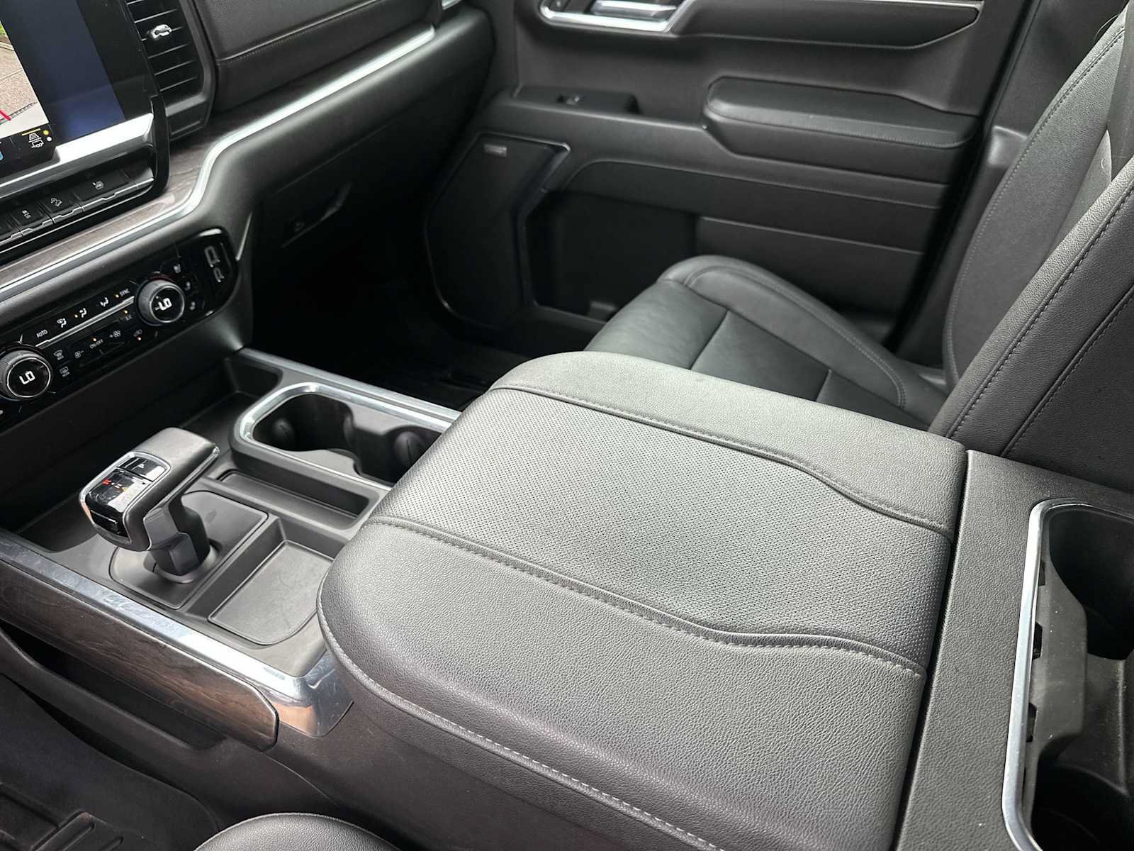 Certified 2023 Chevrolet Silverado 1500 LTZ w/ LTZ Convenience Package II AWD/4WD image 21