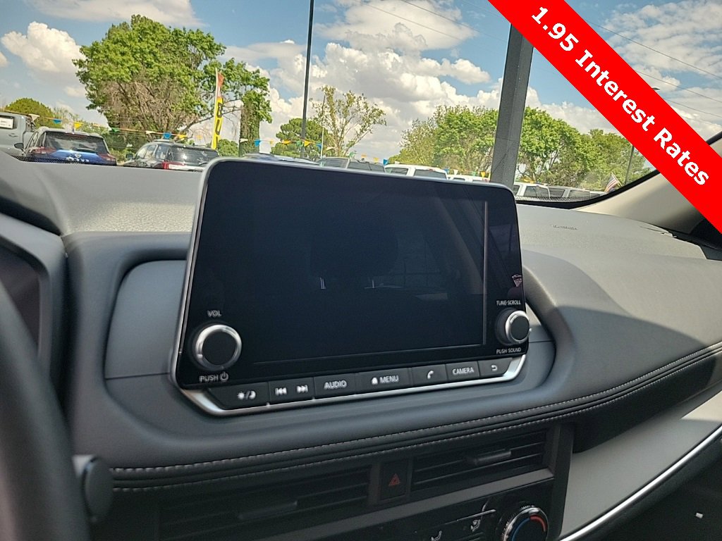 New 2026 Nissan Rogue S image 25