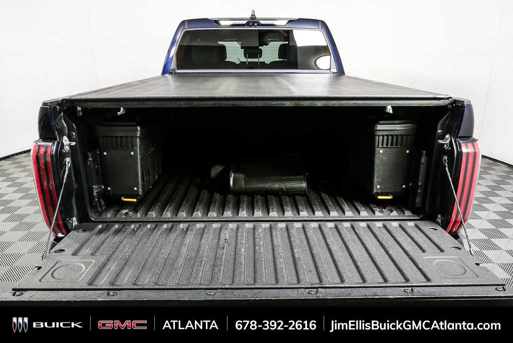 Used 2024 Toyota Tundra Platinum AWD/4WD image 29