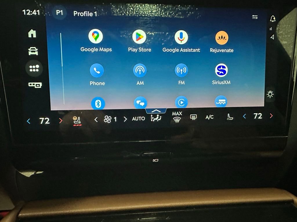 Used 2025 Lincoln Navigator Reserve image 29