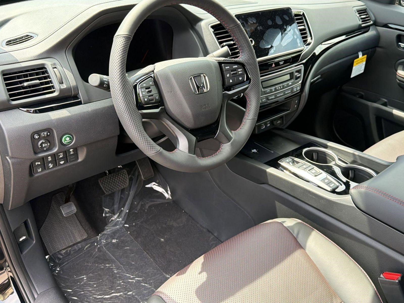 New 2026 Honda Ridgeline Black Edition image 4