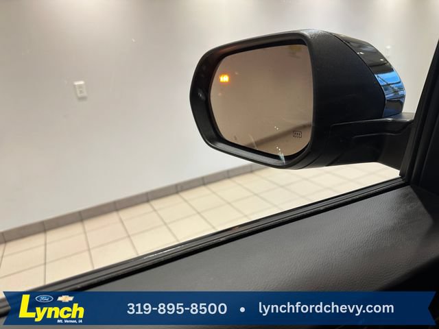 Used 2025 Chevrolet Equinox RS w/ Safety and Technology Package AWD/4WD image 15
