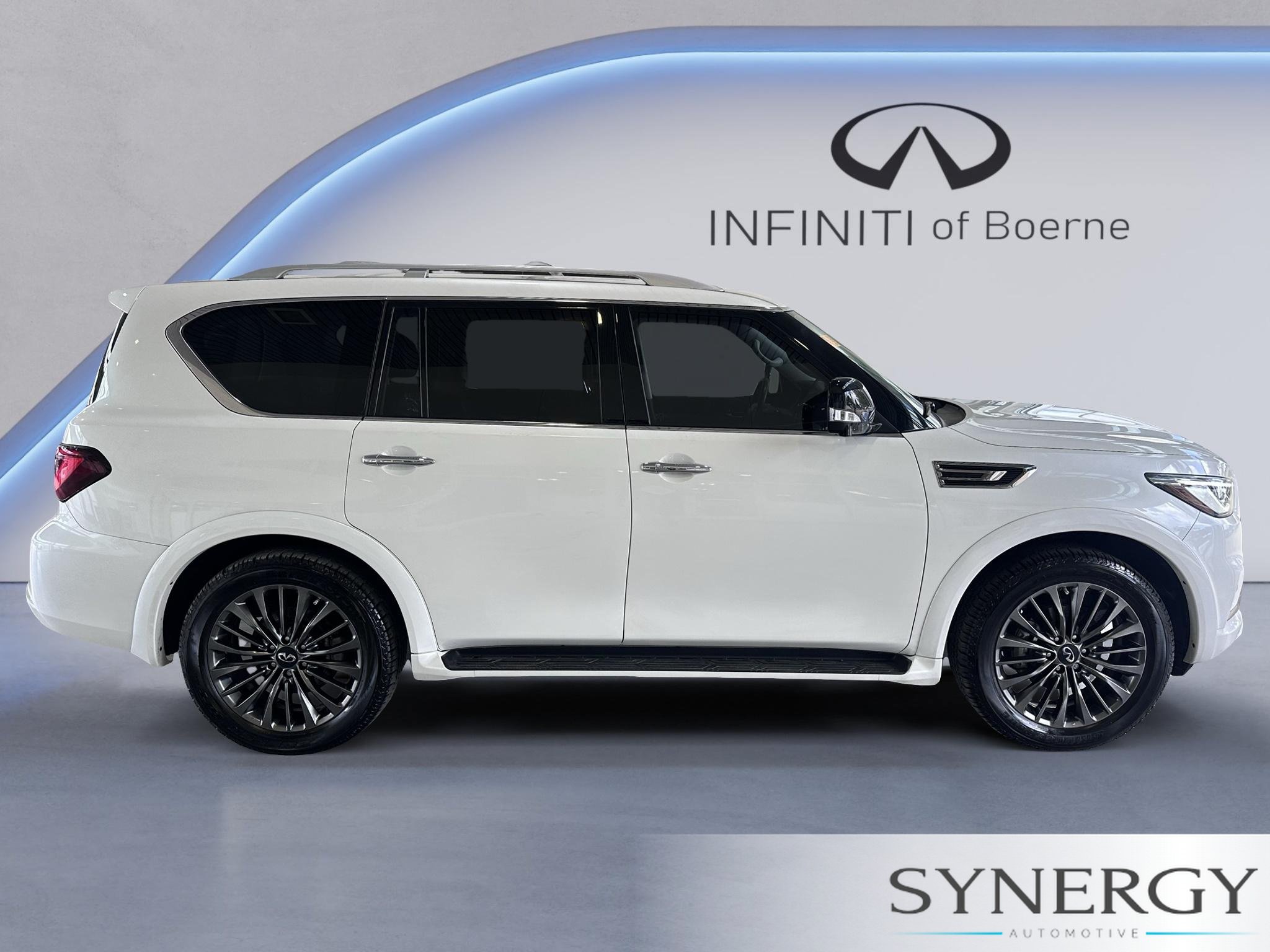 Certified 2023 INFINITI QX80 Premium Select w/ Cargo Package RWD image 6