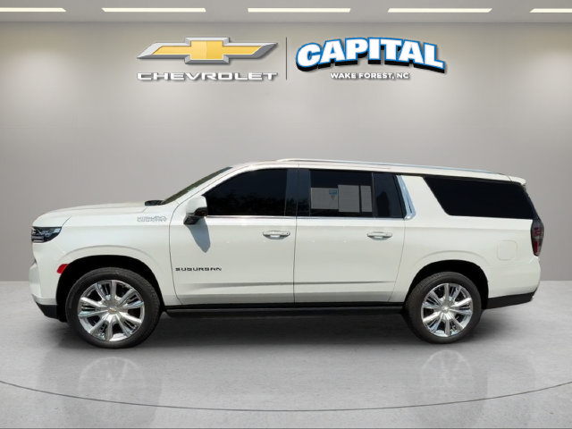 Used 2024 Chevrolet Suburban High Country AWD/4WD image 2