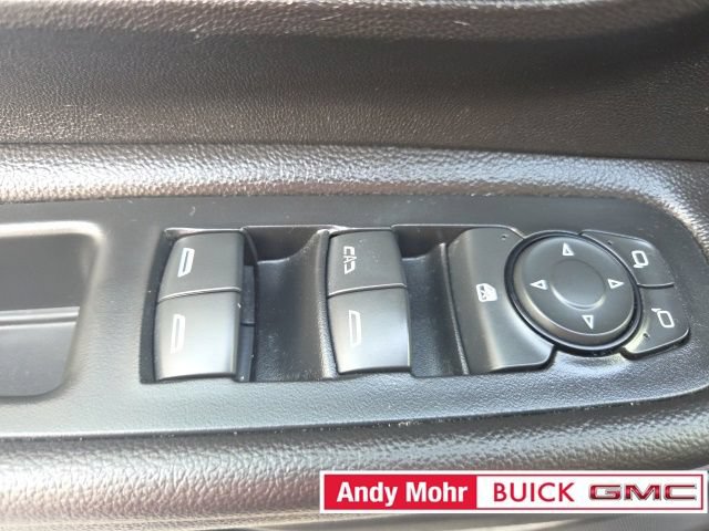 Used 2021 GMC Terrain SLE w/ Driver Convenience Package FWD image 27