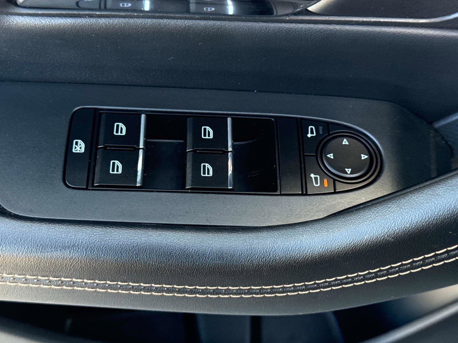 Certified 2024 MAZDA CX-90 Plug-In Hybrid w/ Preferred image 20