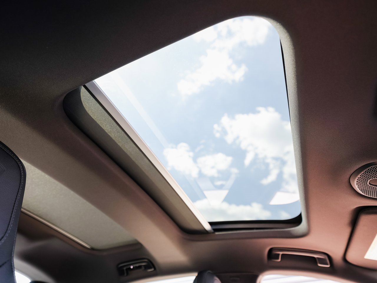 New 2026 Porsche Panamera 4 image 29