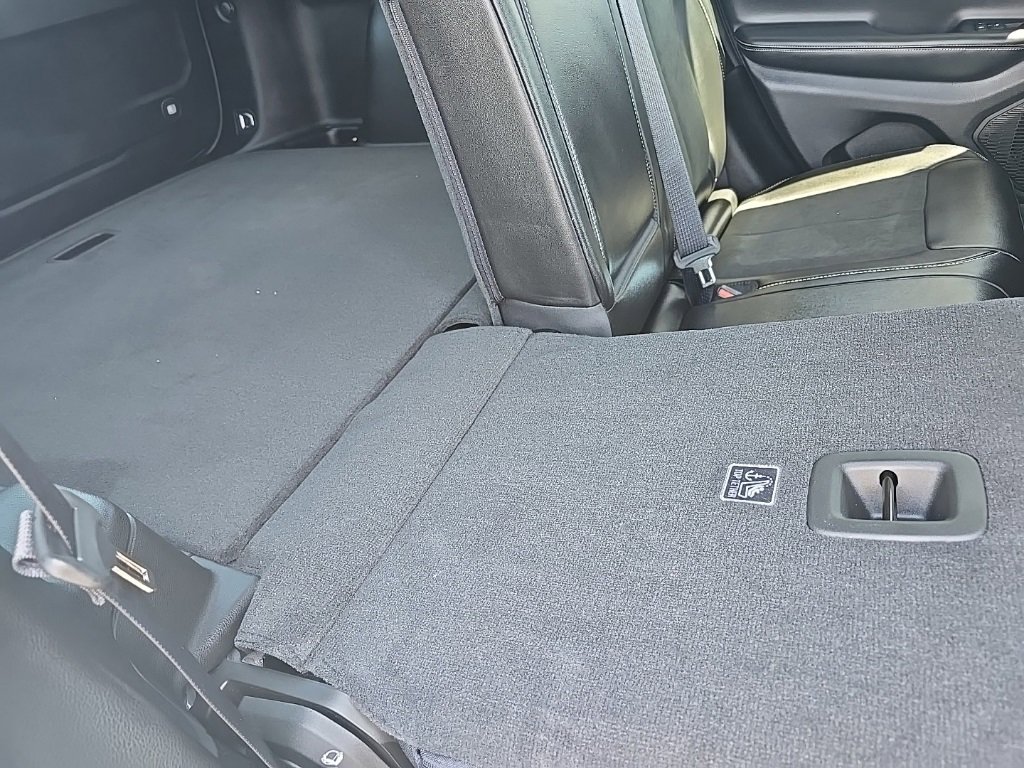 New 2025 Jeep Grand Cherokee Altitude image 10