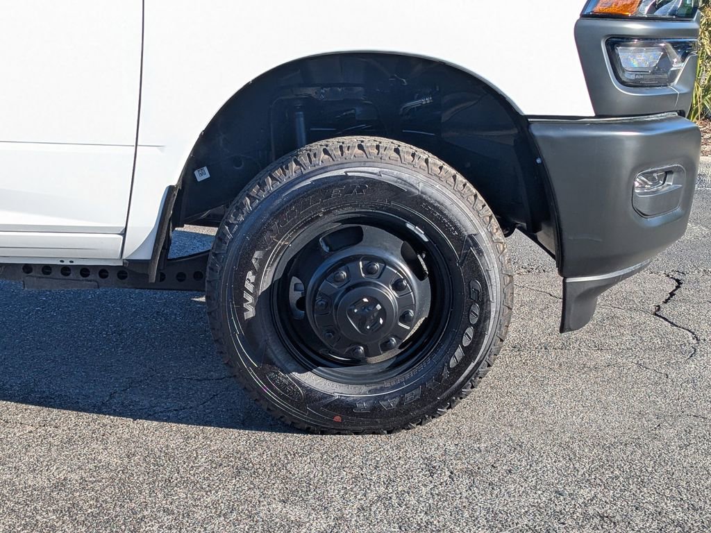 New 2026 RAM 3500 Tradesman image 10