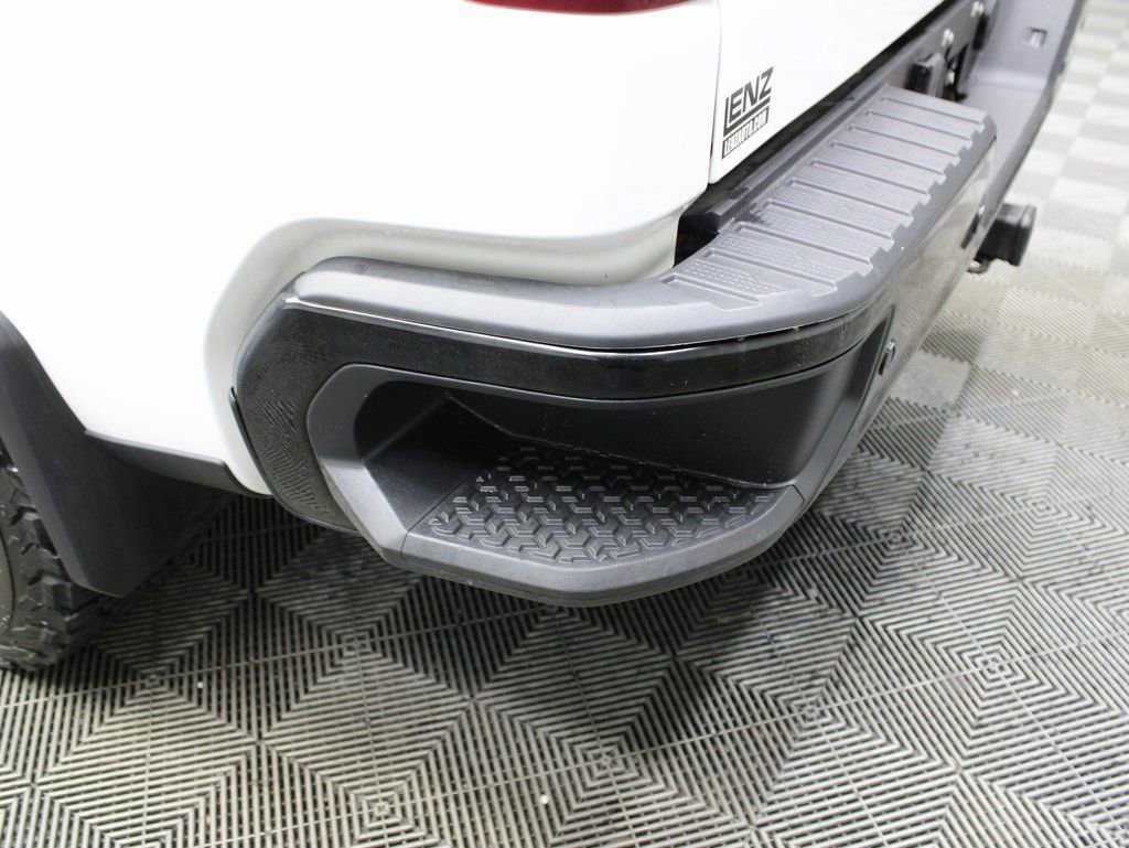 Used 2024 Chevrolet Silverado 1500 LT Trail Boss w/ LT Trail Boss Premium Package image 44