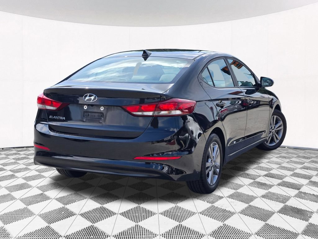 Used 2018 Hyundai Elantra Value Edition w/ Cargo Package FWD image 17