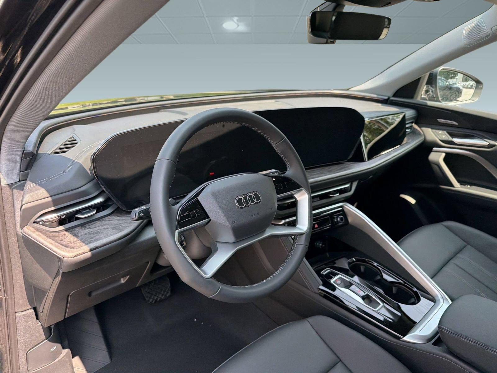 New 2026 Audi Q5 Premium w/ Premium Plus AWD/4WD image 4