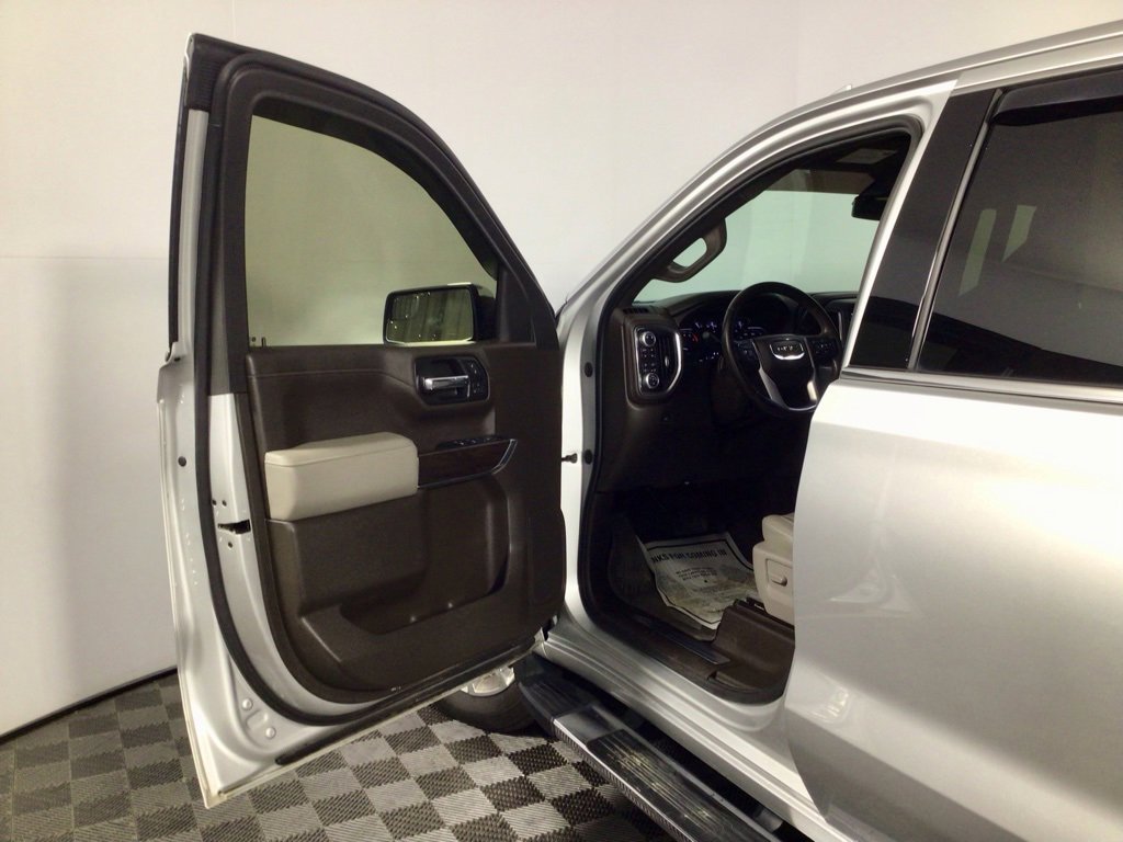 Used 2019 GMC Sierra 1500 SLT w/ SLT Premium Package image 14