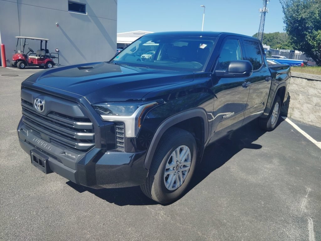 Used 2024 Toyota Tundra SR5 AWD/4WD image 2