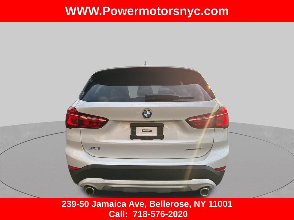 Used 2022 BMW X1 xDrive28i w/ Convenience Package AWD/4WD image 3