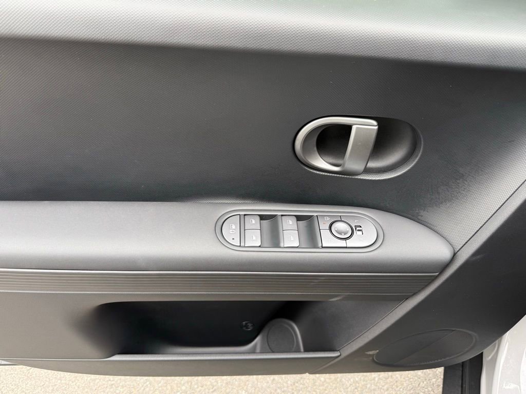 Certified 2026 Hyundai Ioniq 5 SEL image 30