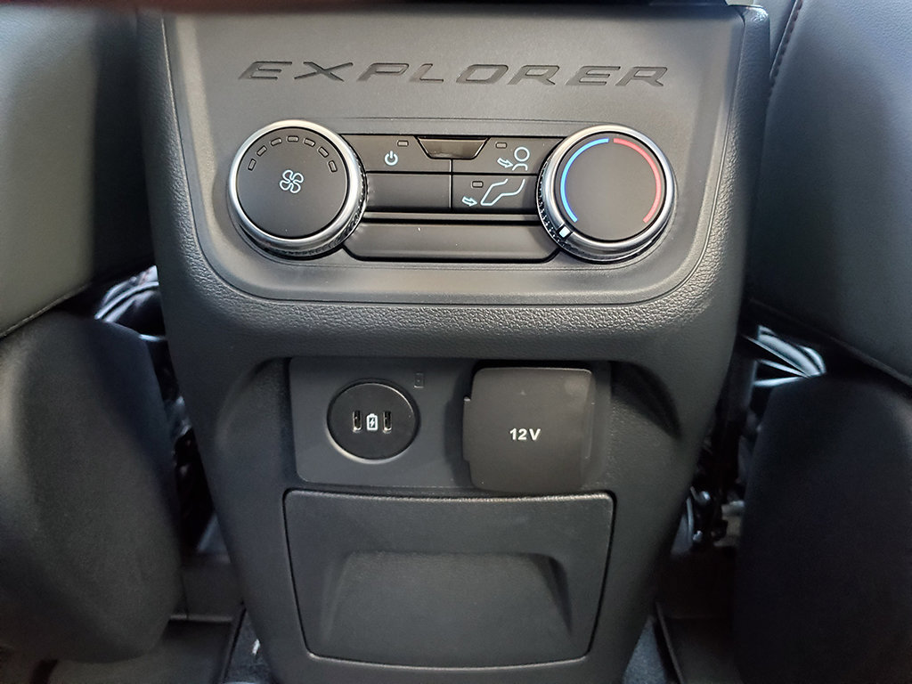 New 2026 Ford Explorer Active w/ Active Comfort Package AWD/4WD image 14