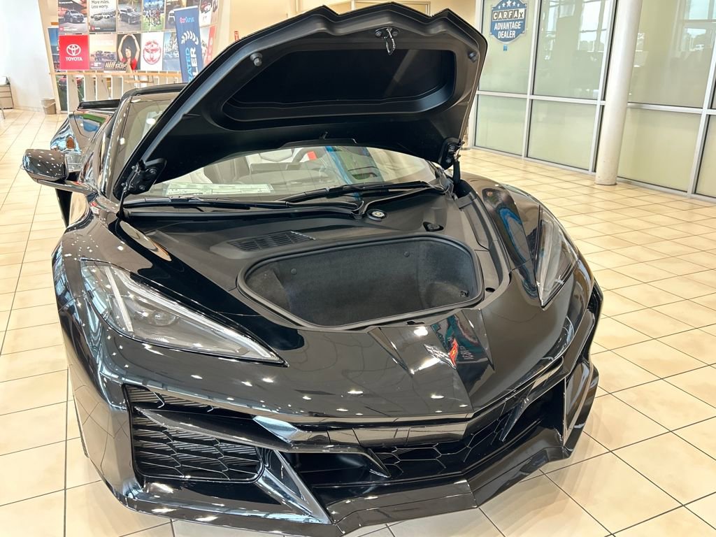 Used 2025 Chevrolet Corvette Z06 image 52