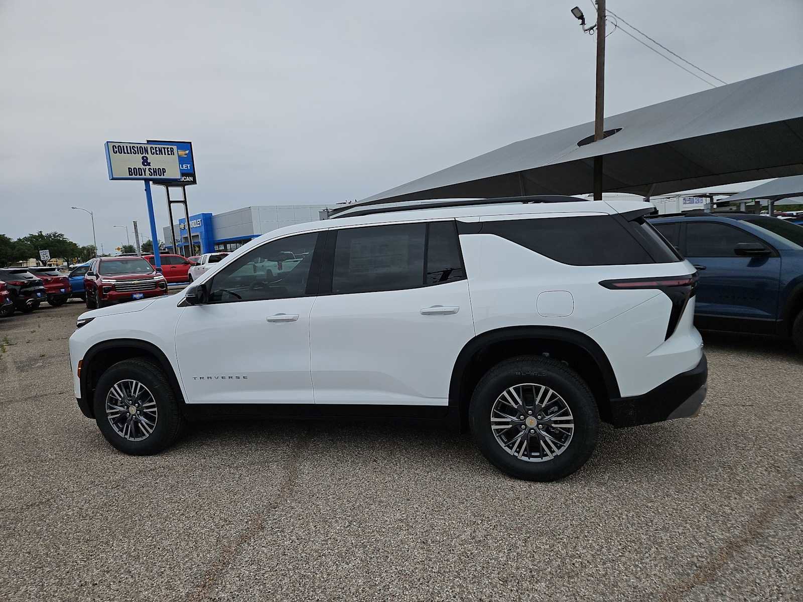 New 2026 Chevrolet Traverse LT w/ Driver Confidence Package image 5