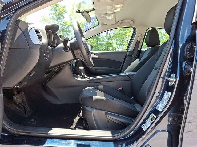 Used 2017 MAZDA MAZDA3 Sport FWD image 15