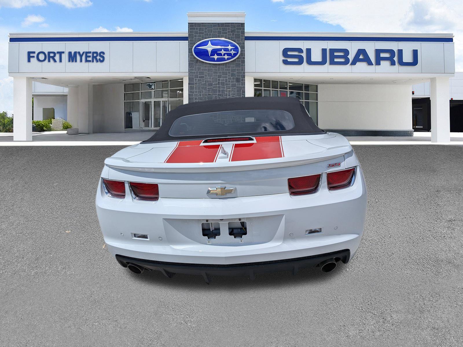 Used 2013 Chevrolet Camaro SS w/ RS Package RWD image 5