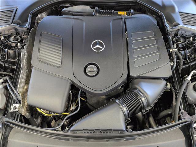 Used 2025 Mercedes-Benz C 300 4MATIC Sedan image 23