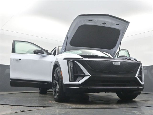 New 2026 Cadillac Lyriq Signature Sport image 58