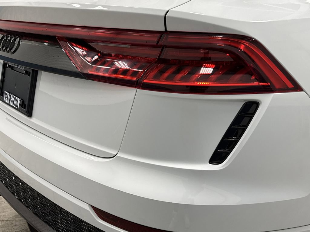 Used 2023 Audi RS Q8 w/ Black Optic Package image 33