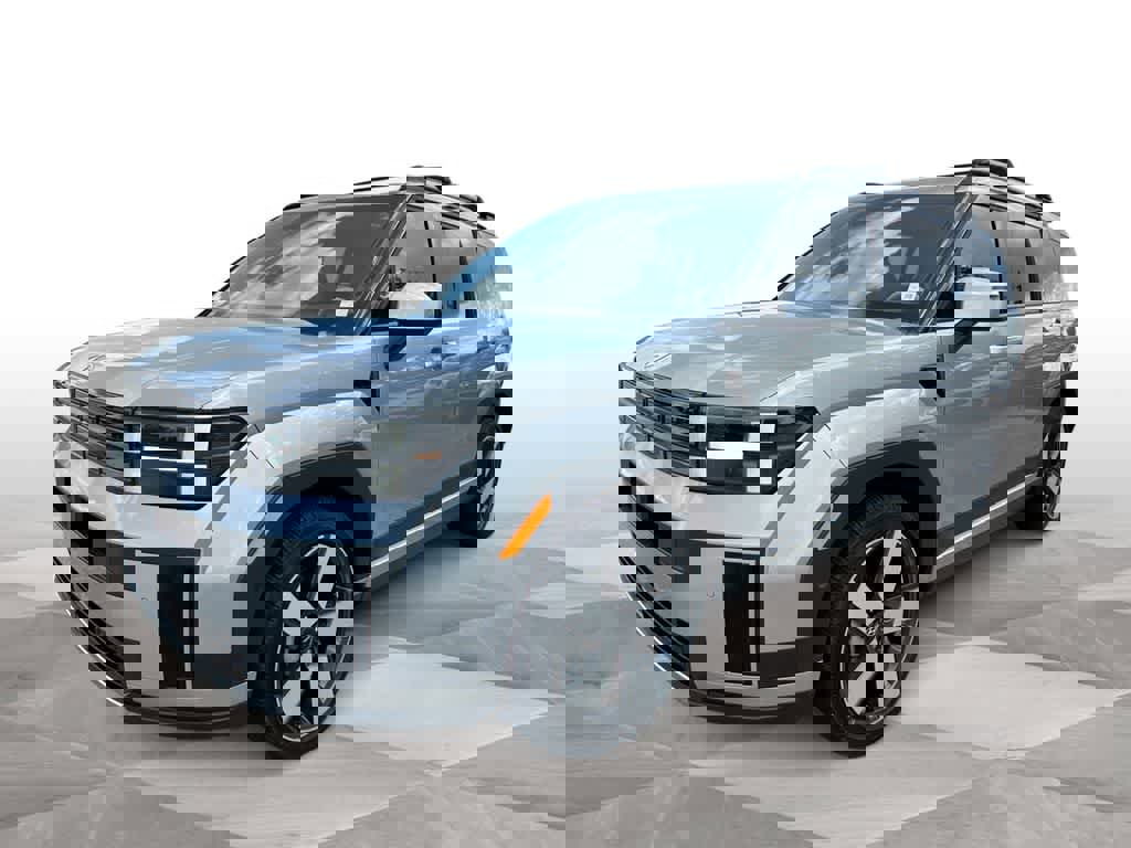 Used 2024 Hyundai Santa Fe Limited image 4