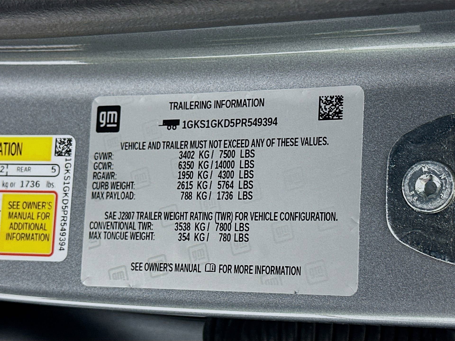 Used 2023 GMC Yukon XL SLT w/ LPO, Floor Liner Package image 35