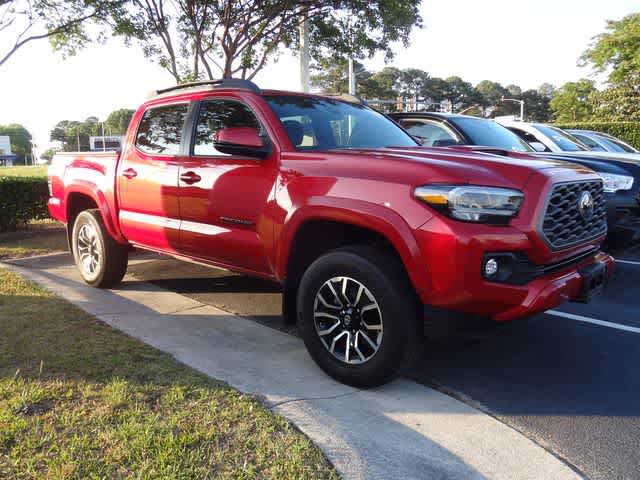 Used 2023 Toyota Tacoma TRD Sport AWD/4WD image 4