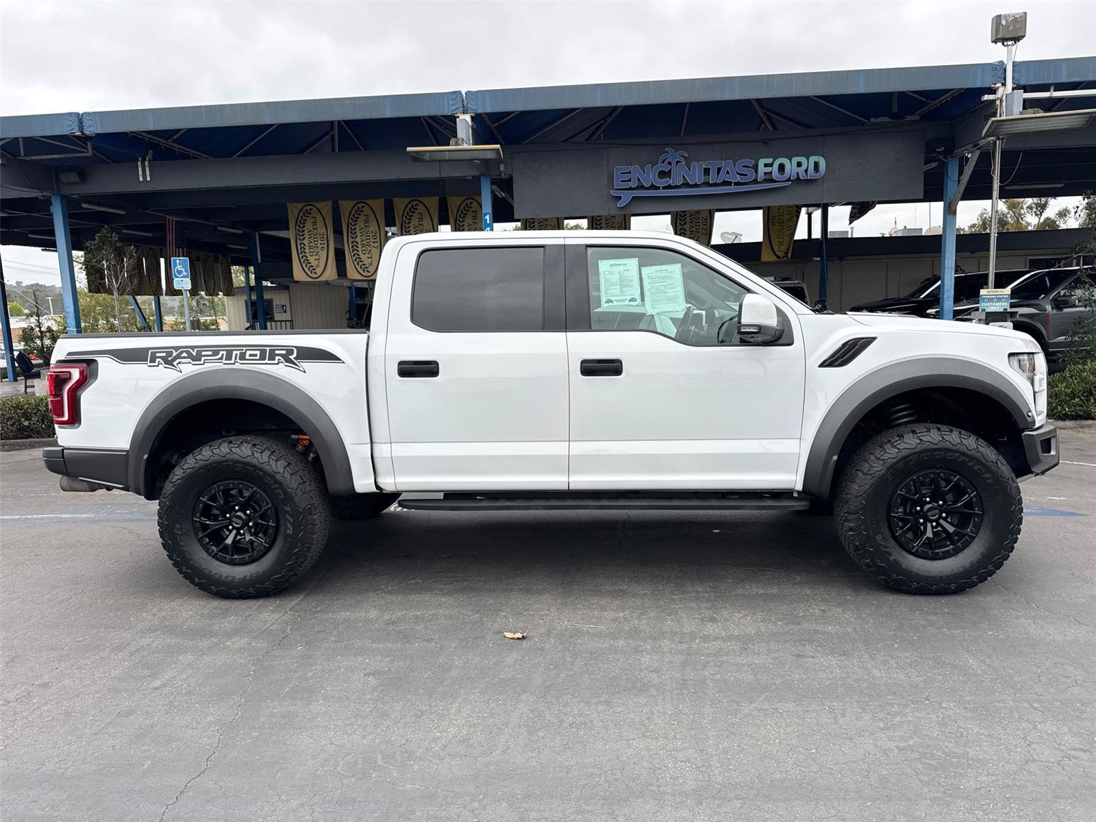 Used 2020 Ford F150 Raptor w/ Equipment Group 801A Mid AWD/4WD image 7