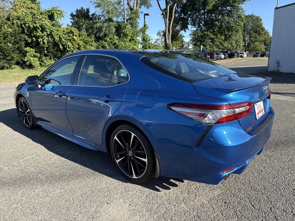 Certified 2018 Toyota Camry XSE image 18