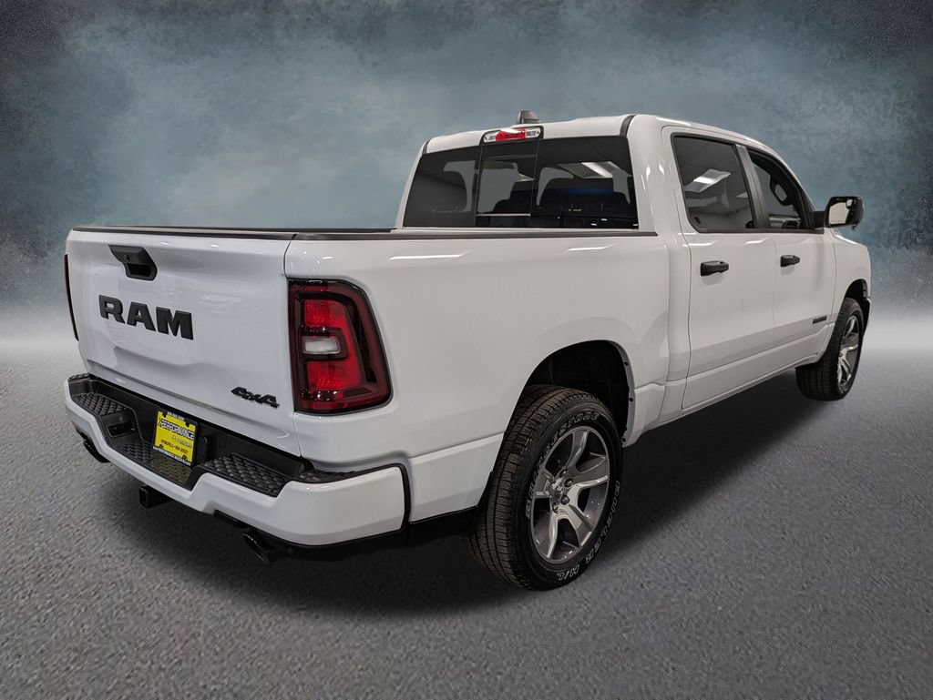Used 2026 RAM 1500 Express AWD/4WD image 4