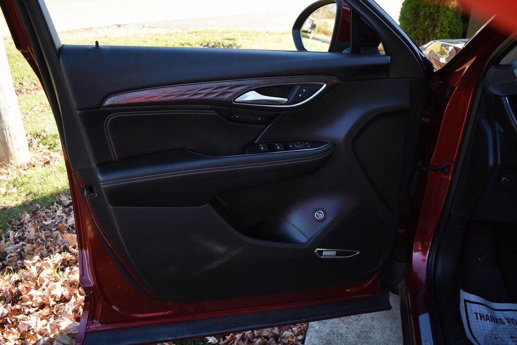 Used 2023 Buick Envision Avenir AWD/4WD image 17