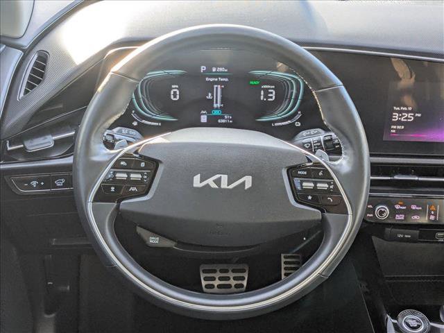Used 2023 Kia Niro SX Touring image 22