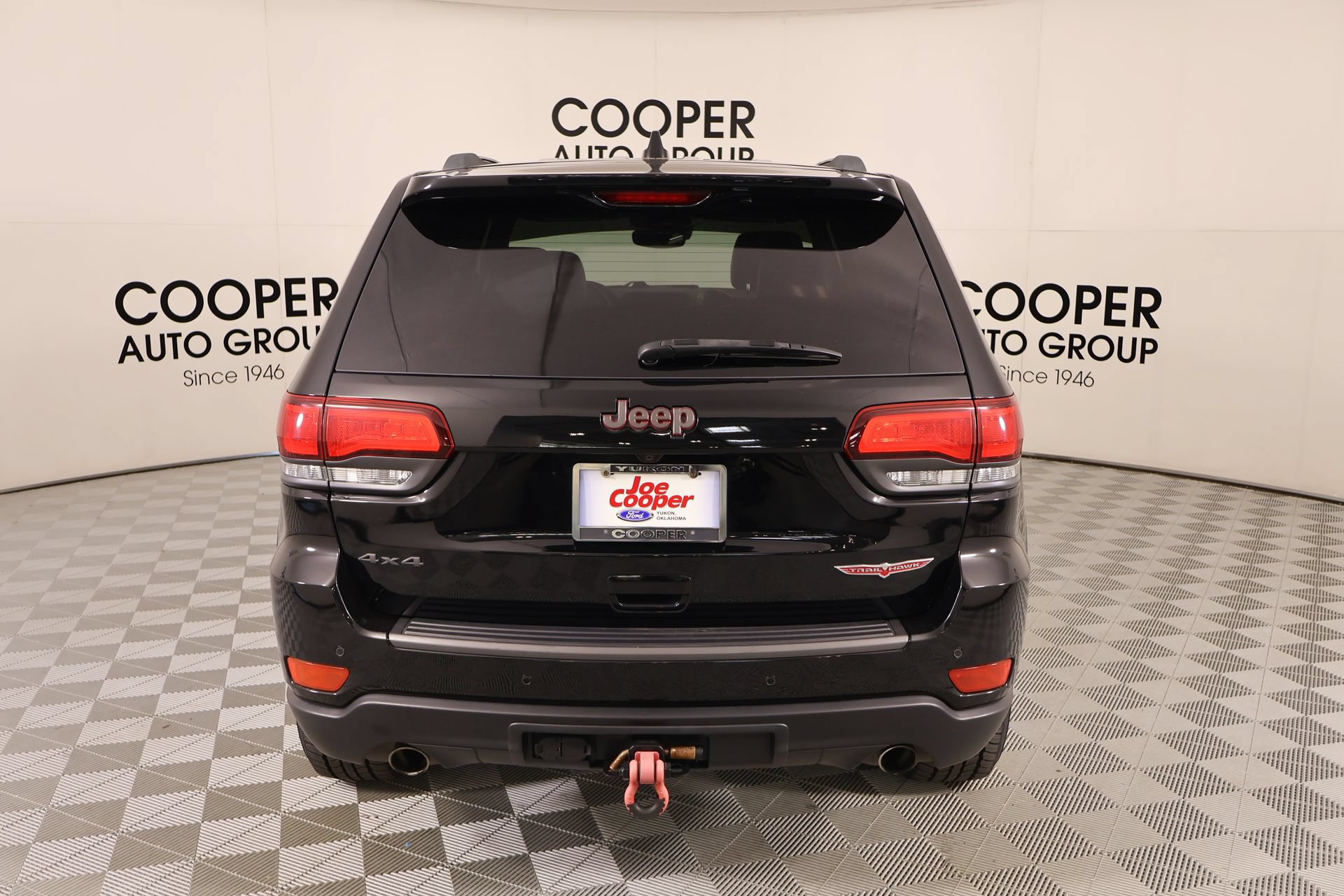 Used 2019 Jeep Grand Cherokee Trailhawk w/ Trailhawk Luxury Group AWD/4WD image 23