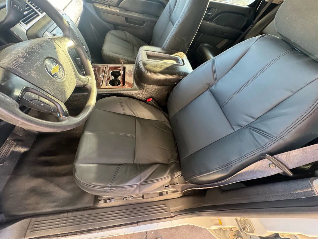 Used 2010 Chevrolet Tahoe LS image 14