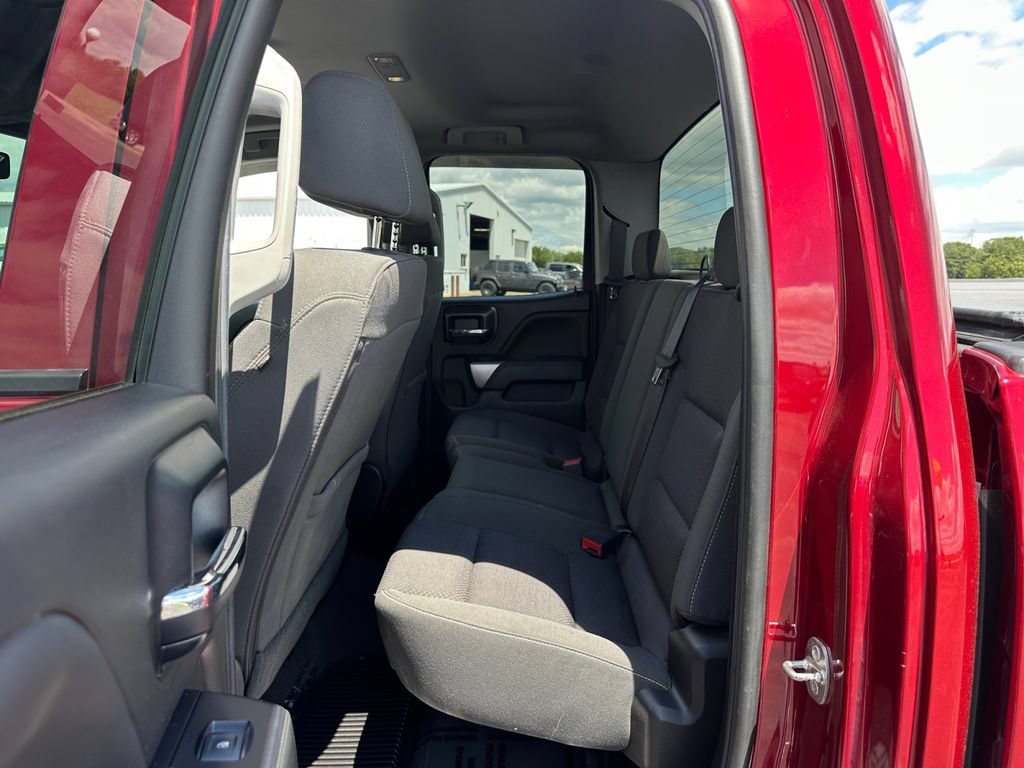 Used 2019 Chevrolet Silverado 1500 LT w/ All Star Edition AWD/4WD image 28