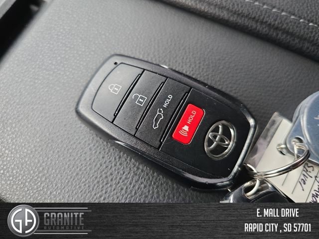 Used 2024 Toyota Grand Highlander XLE image 27