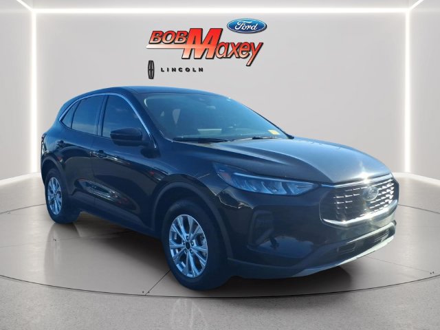 Used 2023 Ford Escape Active w/ Tech Pack #2 AWD/4WD image 3