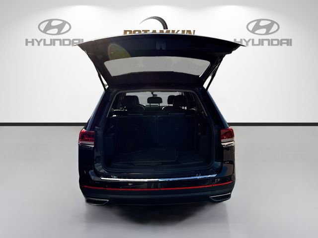 Used 2022 Volkswagen Atlas SE image 25