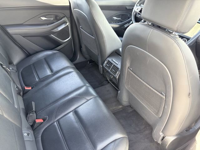 Used 2022 Jaguar E-PACE SE image 23