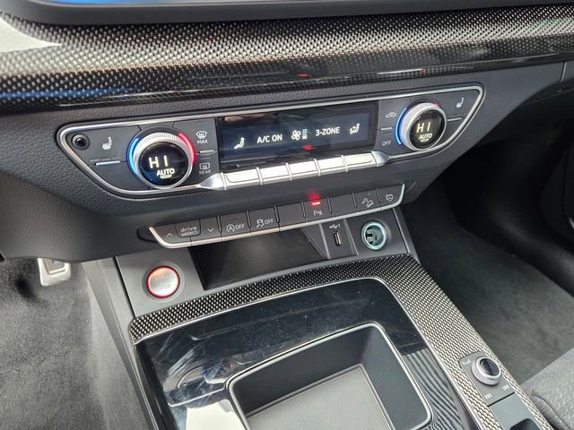 Used 2023 Audi SQ5 Premium w/ Convenience Package image 22