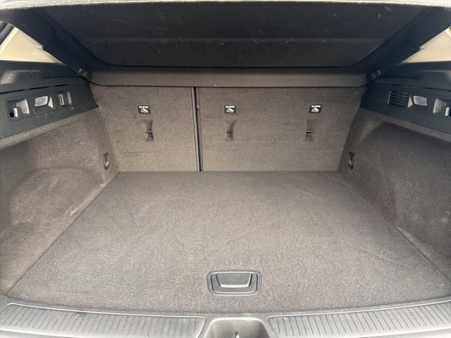 Used 2023 Buick Envision Essence w/ Sport Touring Package image 37