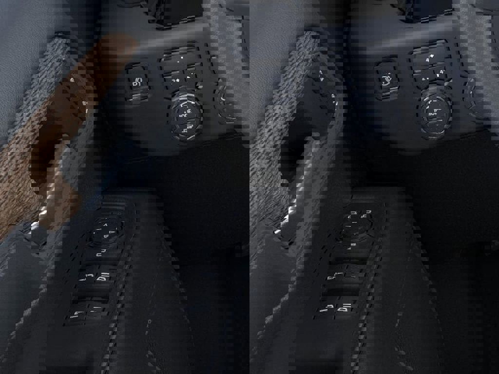 New 2025 Chevrolet Silverado 3500 LT w/ Convenience Package image 22