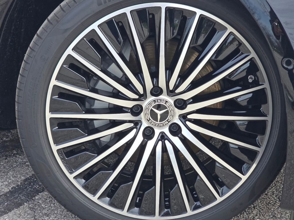 New 2026 Mercedes-Benz E 350 4MATIC Sedan image 11
