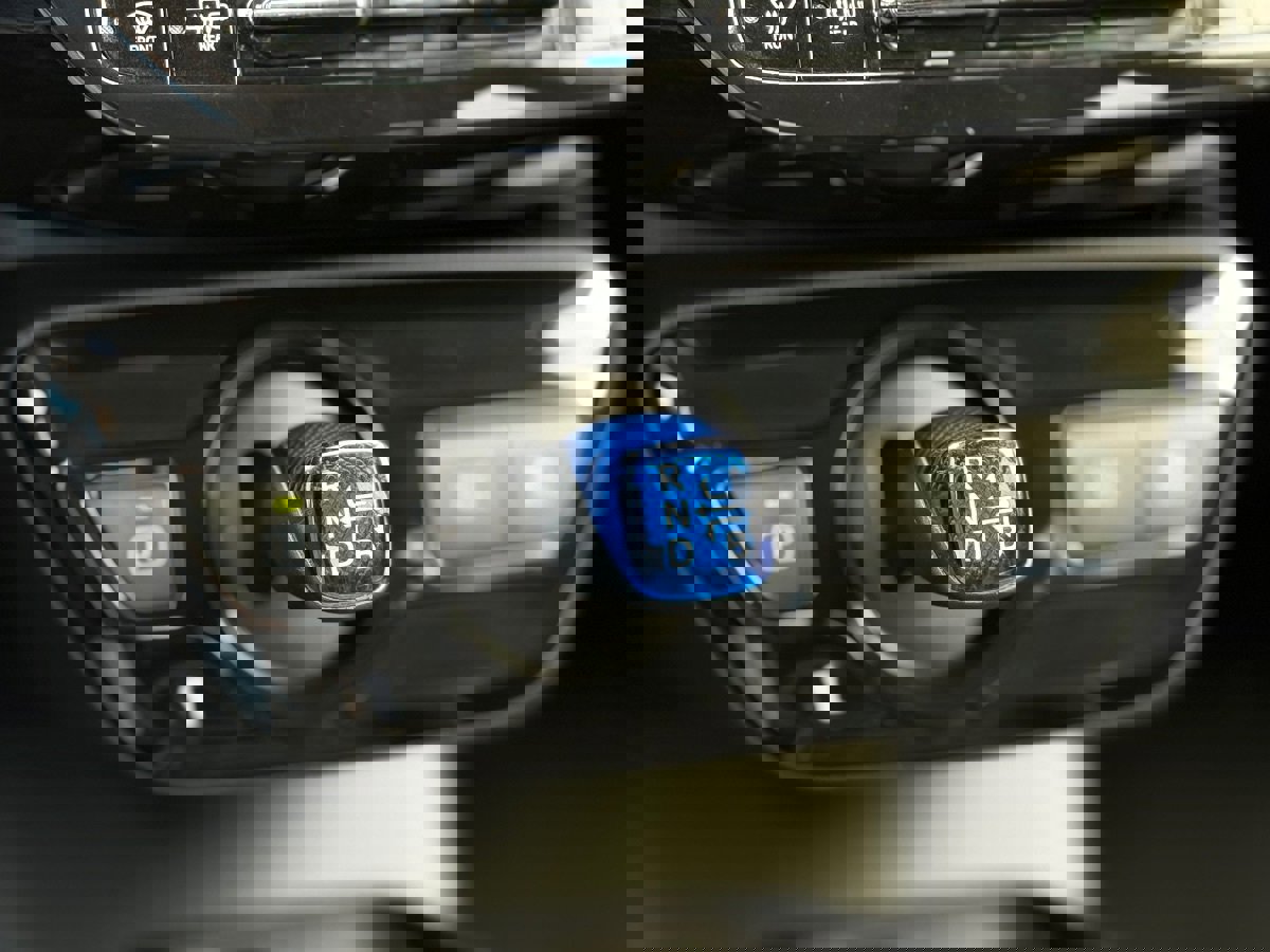 Used 2021 Toyota Prius LE w/ Carpet Mat Package (TMS) FWD image 31