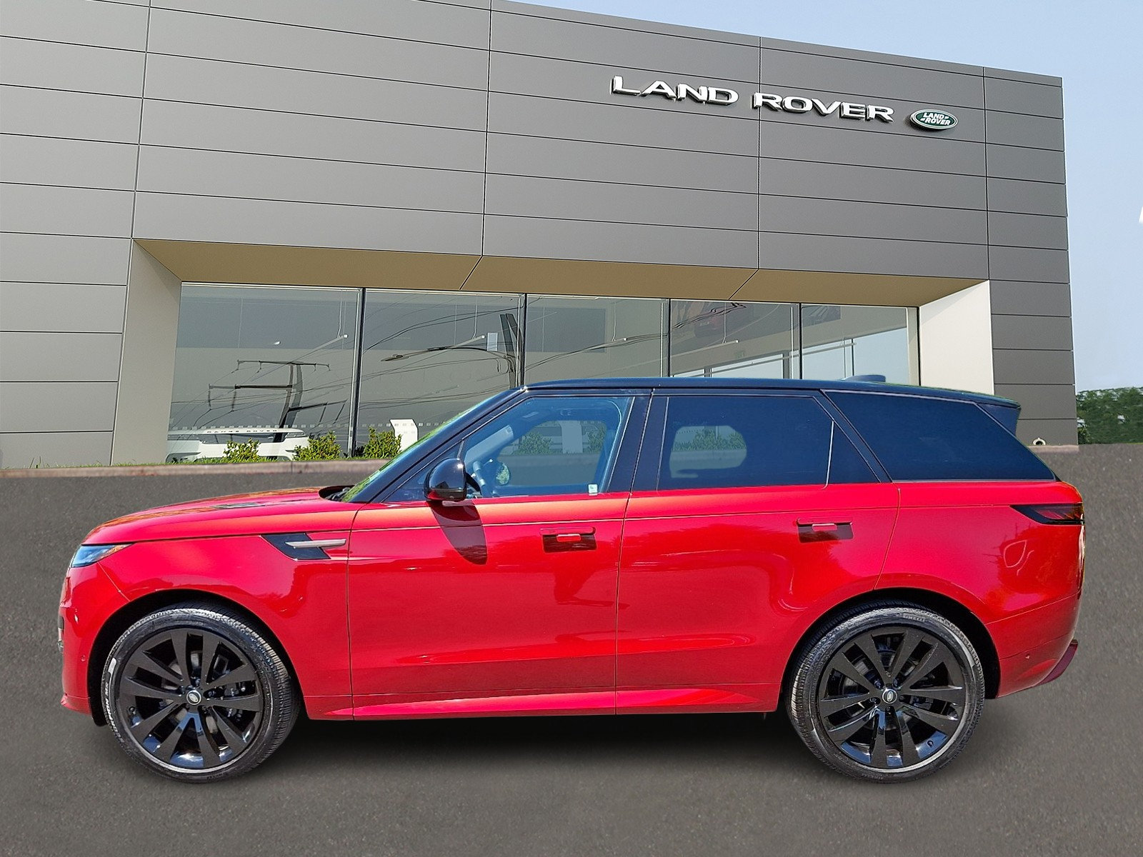 Used 2025 Land Rover Range Rover Sport Dynamic SE AWD/4WD image 6